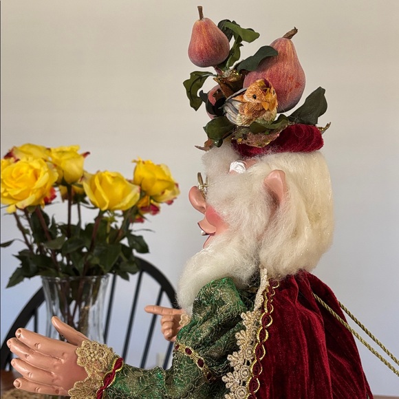 Mark Roberts Partridge in a Pear Tree Elf Medium - Picture 4 of 11